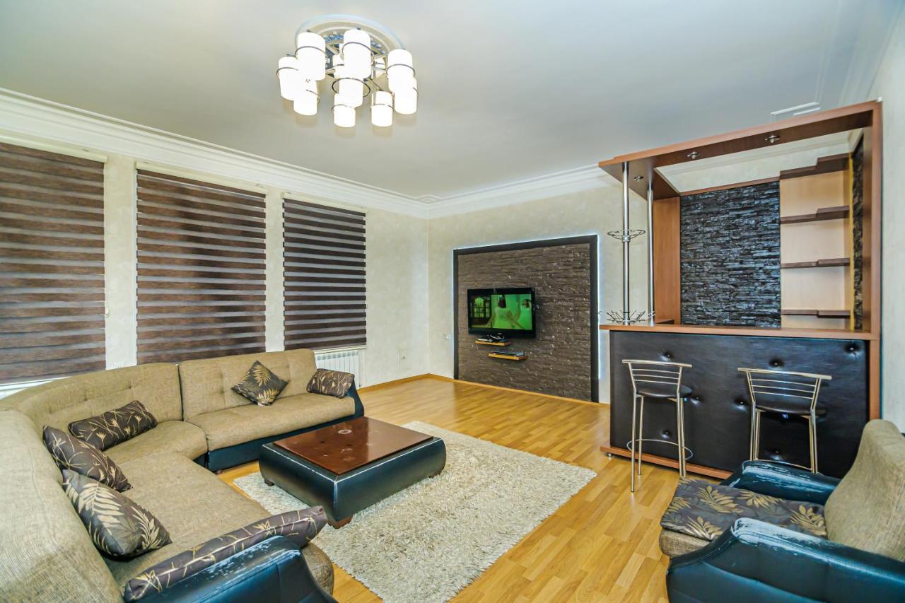 Modern Apartment Baku Exteriör bild