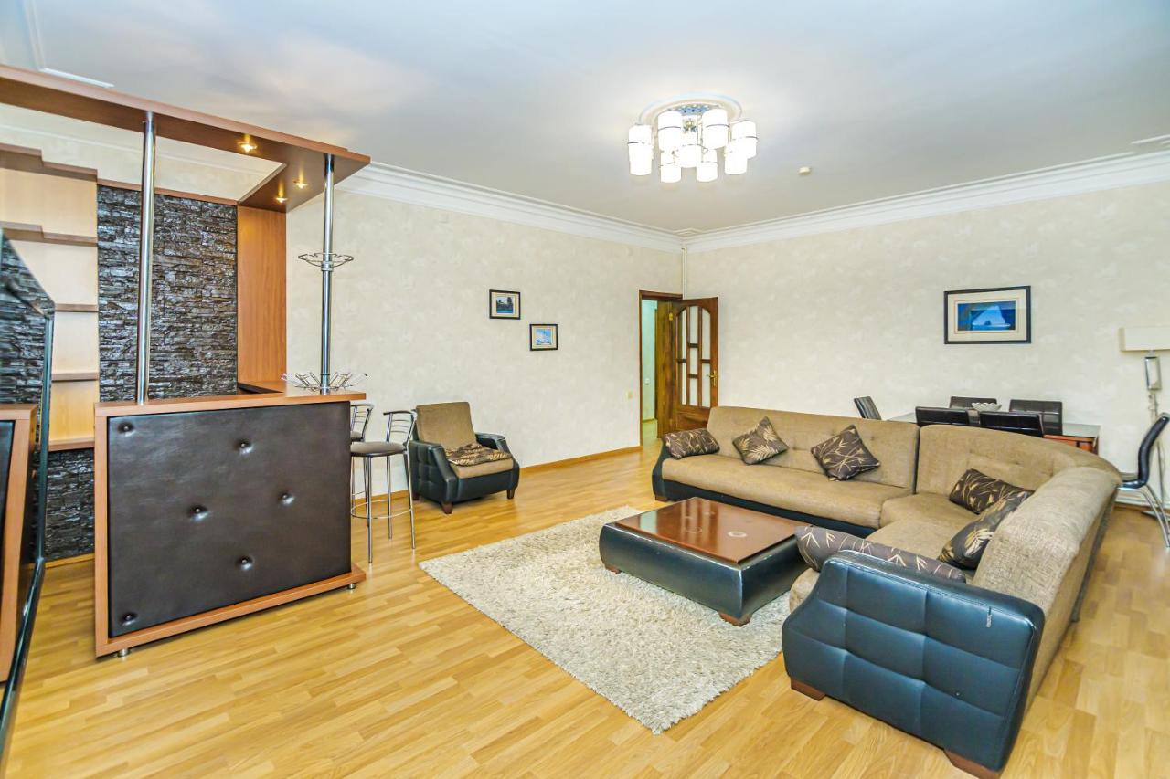 Modern Apartment Baku Exteriör bild